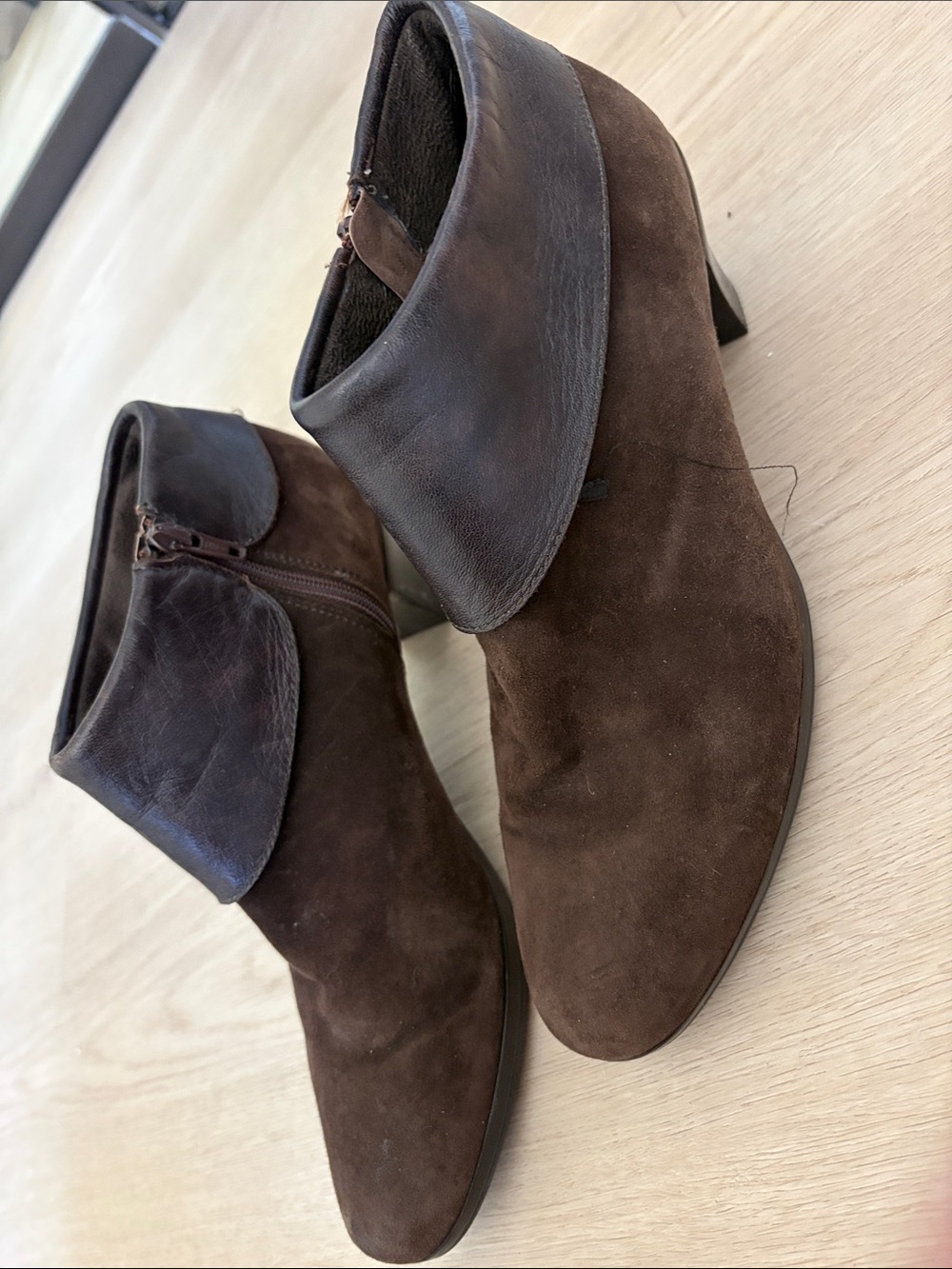 Munro Brown Suede Leather Ankle Booties Size 9M Zip Western Boho